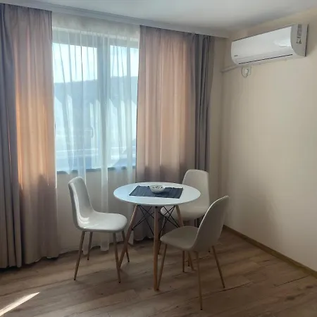 Teddy Apartment *