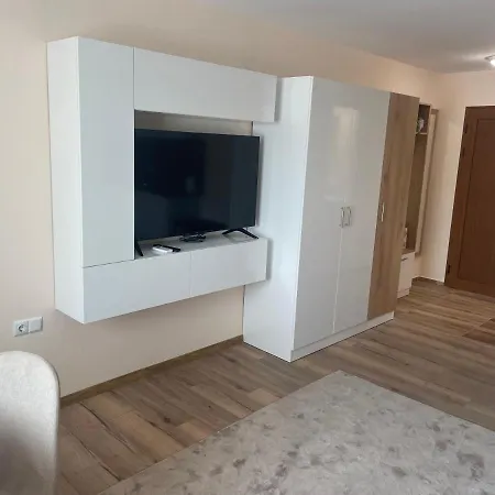 Teddy Apartment *